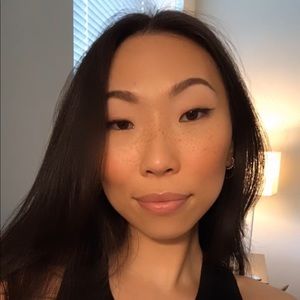 Meet your Posher, Kiana